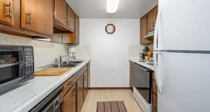 Downtown Girdwood Condo Close to Everything