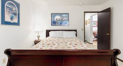 Downtown Girdwood Condo Close to Everything