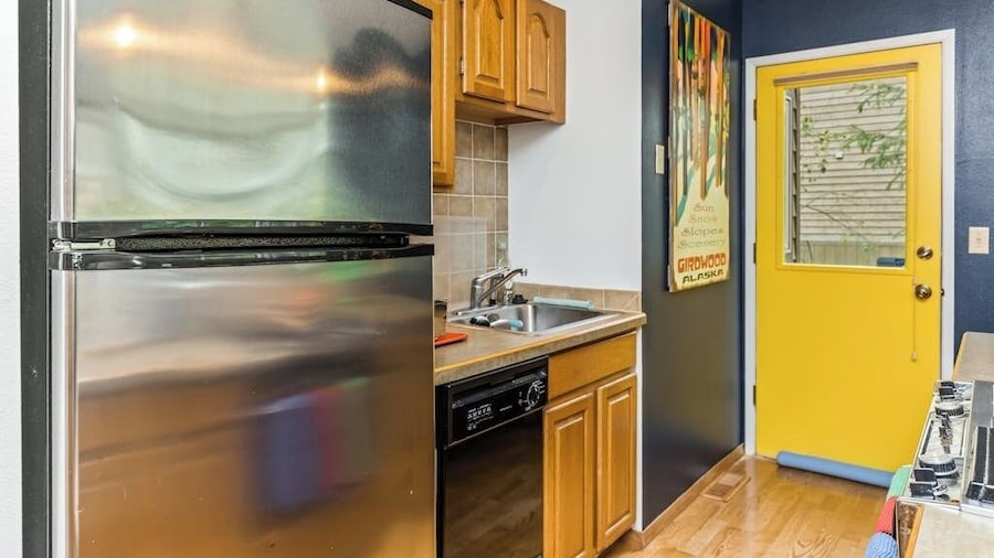 Compact Girdwood Condo Steps From the Lifts