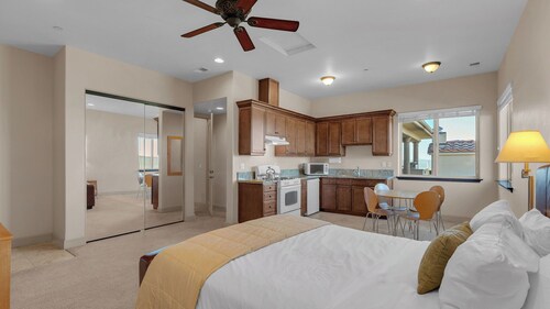 The Shandon House by Avantstay Pool + Jacuzzi + Hilltop Views Paso Wine