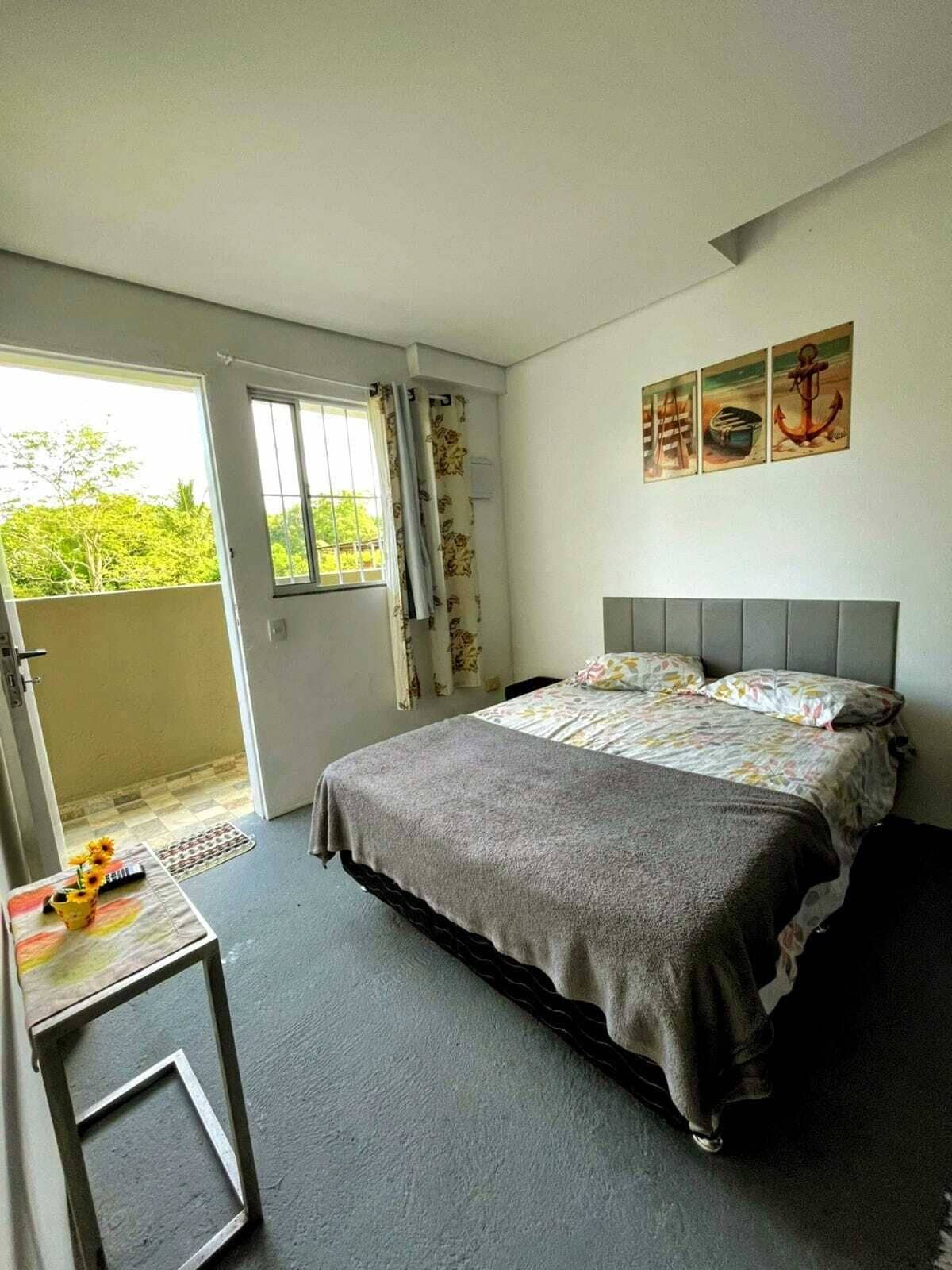 Economy Triple Room
