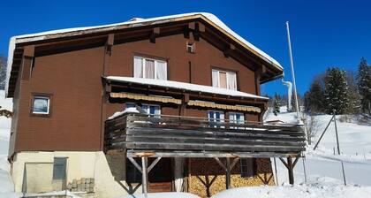 Familienzeit im alten Bauernhaus