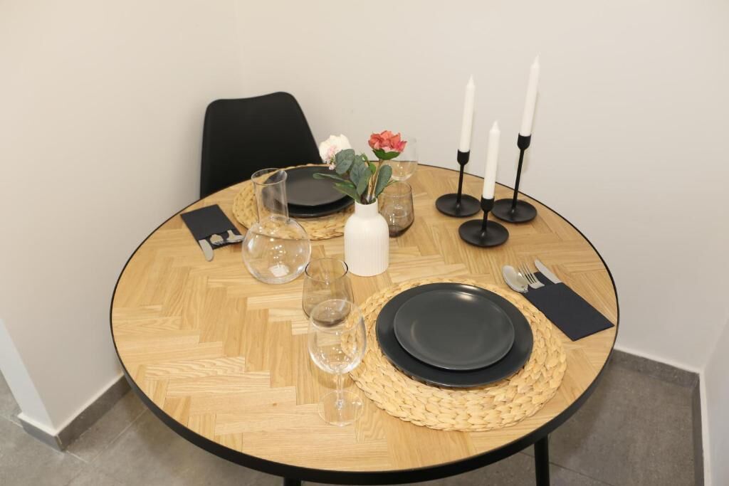 Apartemen Klasik, pemandangan kota | Tempat makan