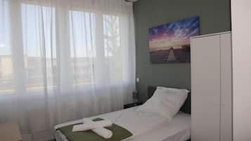 Economy Apartment, City View | WiFi (free)