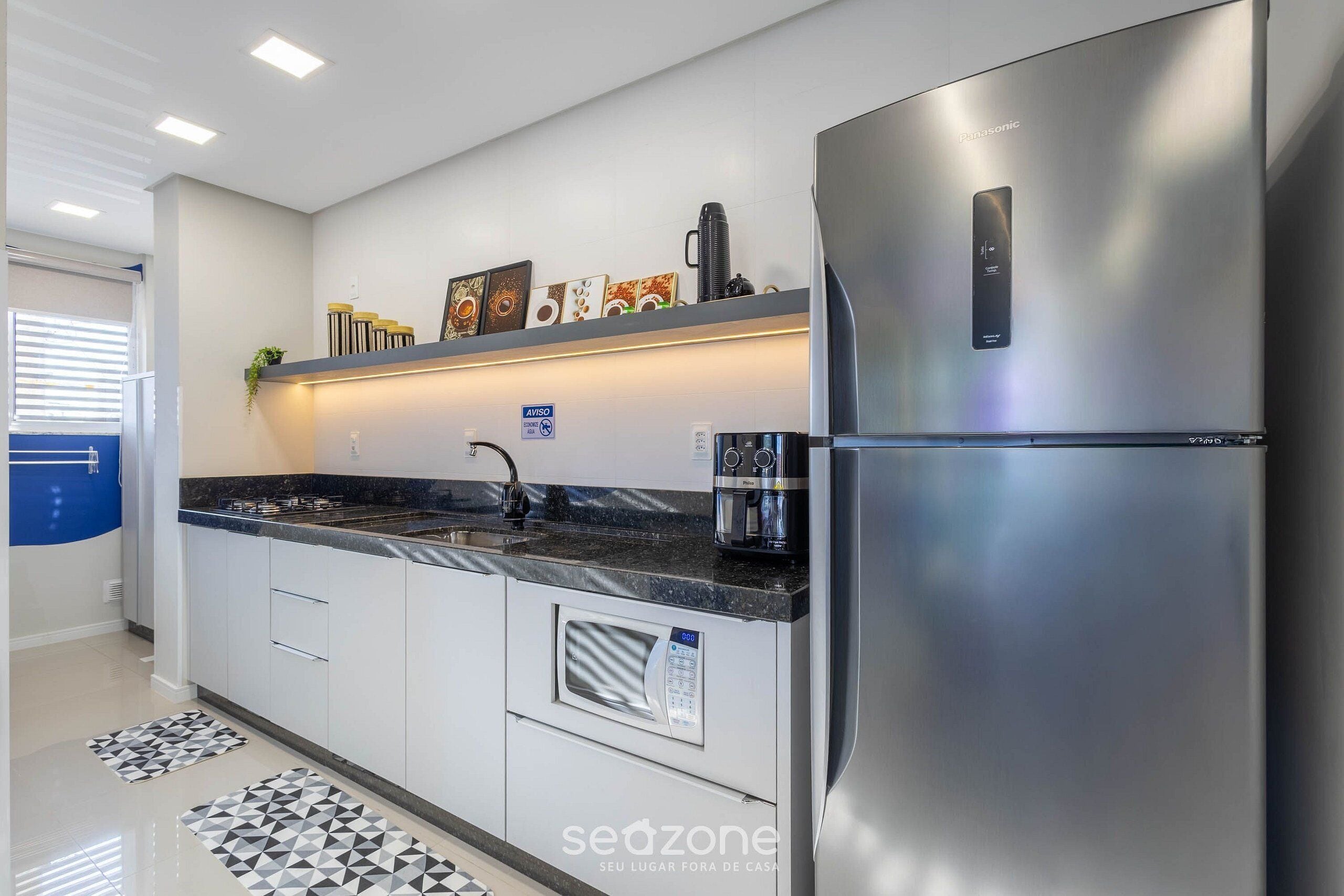 Basic Apartment | Private kitchen