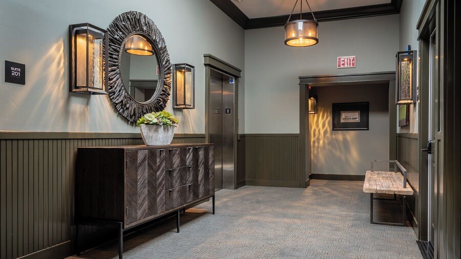 Paso Park Suites by Avantstay On the Park + Walk to Downtown Dining Downtown Paso Robles