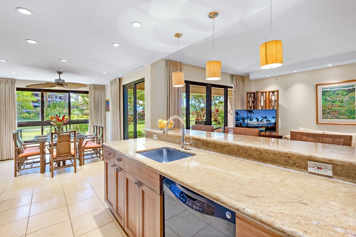 Condo (3 Bedroom, Partial Ocean,  Alii 213) | Front of property