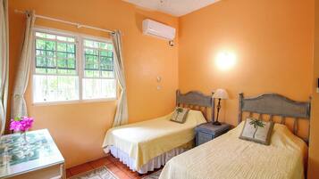2 habitaciones y ropa de cama