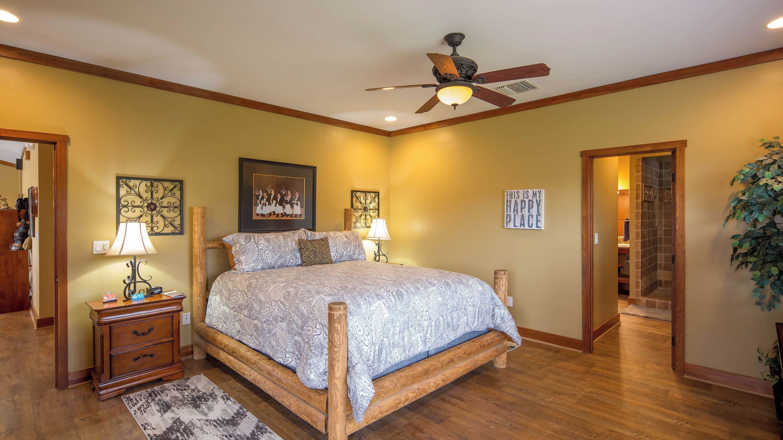 House (4 Bedrooms) | Interior