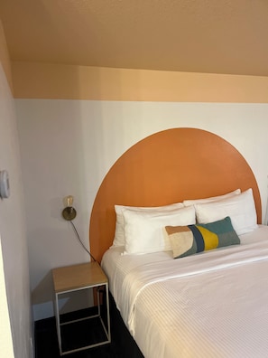 Classic Single Room | WiFi (free) - Motel 8 Soledad (Soledad)