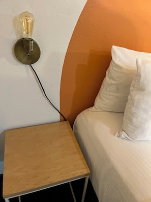 Classic Single Room | WiFi (free) - Motel 8 Soledad (Soledad)