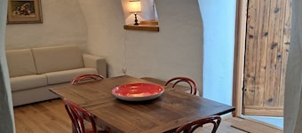 Fabulous, welcoming and rustic
mountain house, perfect for your getaway in Italy