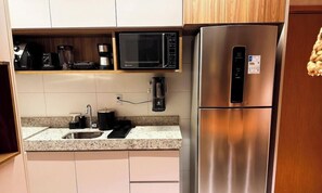 Apartment | Private kitchen - Beachfront Condos at Ipioca Beach Life Maceio by MME (Maceió)