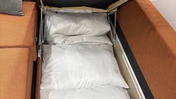 1 bedroom, iron/ironing board, WiFi, bed sheets