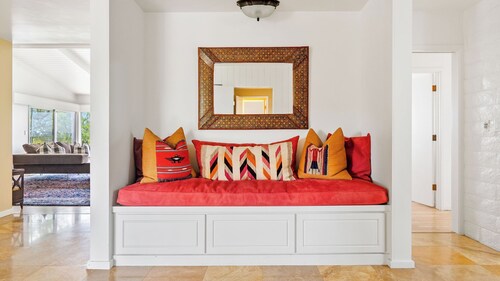 Above It All by Avantstay Pool + Hot Tub + Fire Pit Hilltop Near Paso