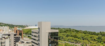 Apt 170m Marinha Park w/ Garag POA Air1507