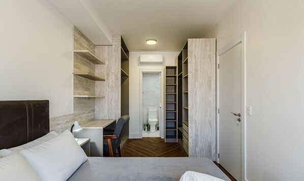 Basic Apartment