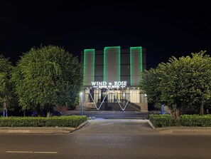 Exterior - Wind Rose hotel (Almaty)