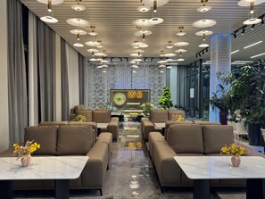 Lobby - Wind Rose hotel (Almaty)