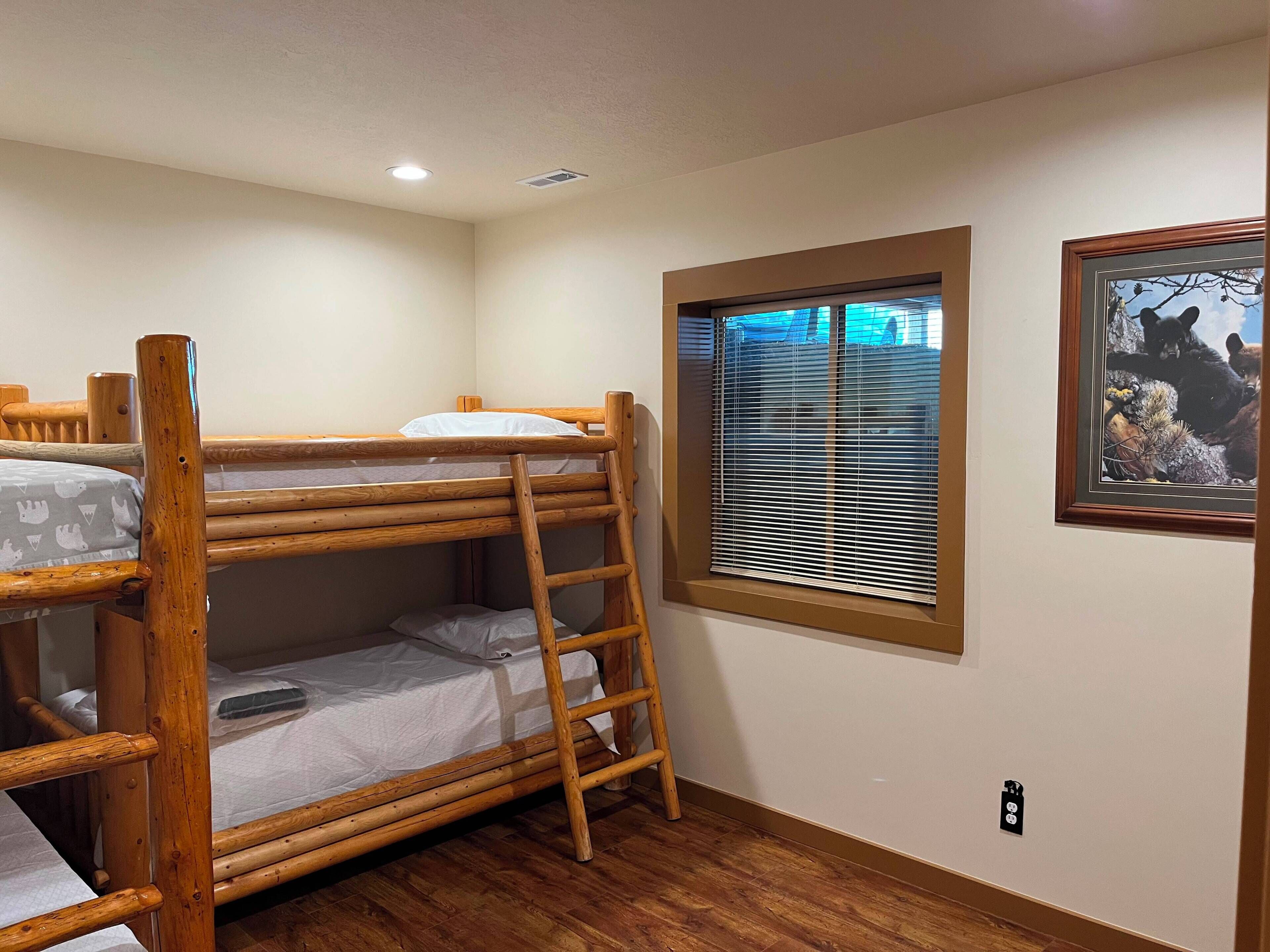 8 quartos, Wi-Fi, roupa de cama