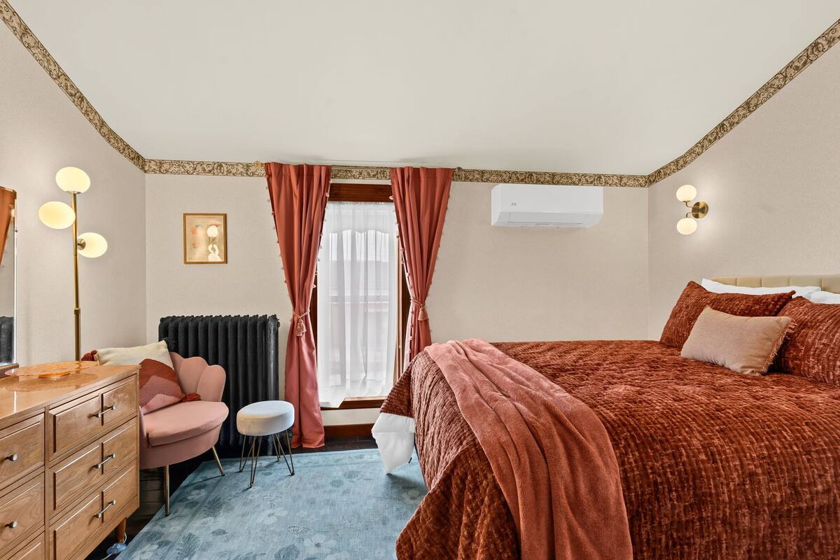 Classic Room, Mountain View
