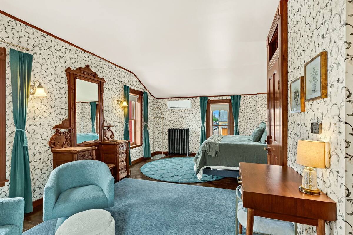 Luxury Studio Suite, Mountain View