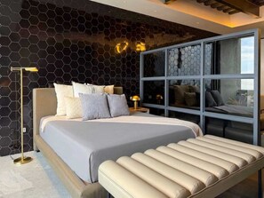 Deluxe Apartment, City View - Penth ApartoHotel (León de los Aldama)