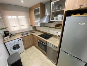 Private kitchen - Marina Dór—2 Pools—Wi-Fi—200 meters from the beach (Oropesa del Mar)