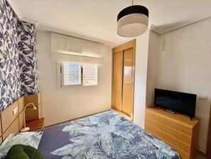 2 bedrooms, iron/ironing board, WiFi, bed sheets - Marina Dór—2 Pools—Wi-Fi—200 meters from the beach (Oropesa del Mar)