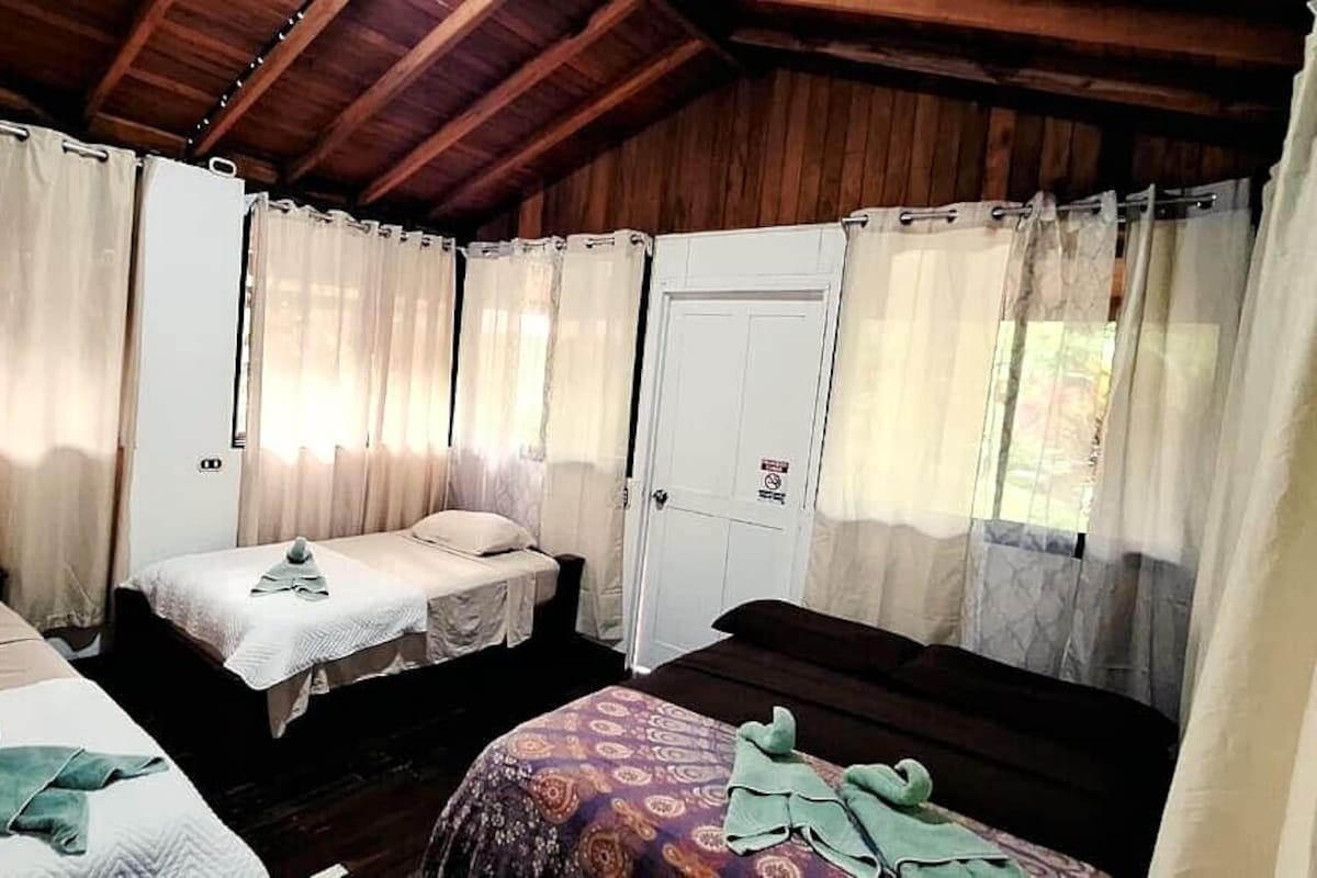 Family Quadruple Room | WiFi (free)