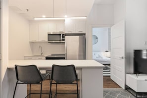 Private kitchen - Modern 1BR • Walk to Old Port (Montreal)