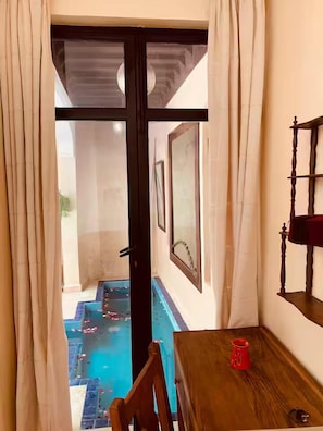 Indoor pool - Riad Doroob (Marrakesh)