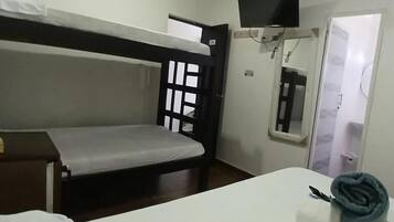 Quadruple Room | Bed sheets
