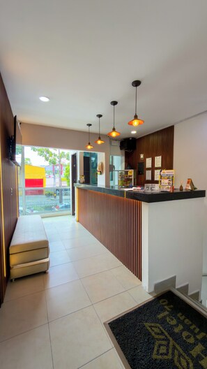 Reception - Hotel San Juan70 (Medellín)
