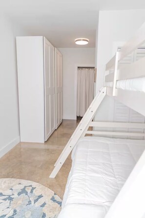 4 chambres, Wi-Fi gratuit, draps fournis
