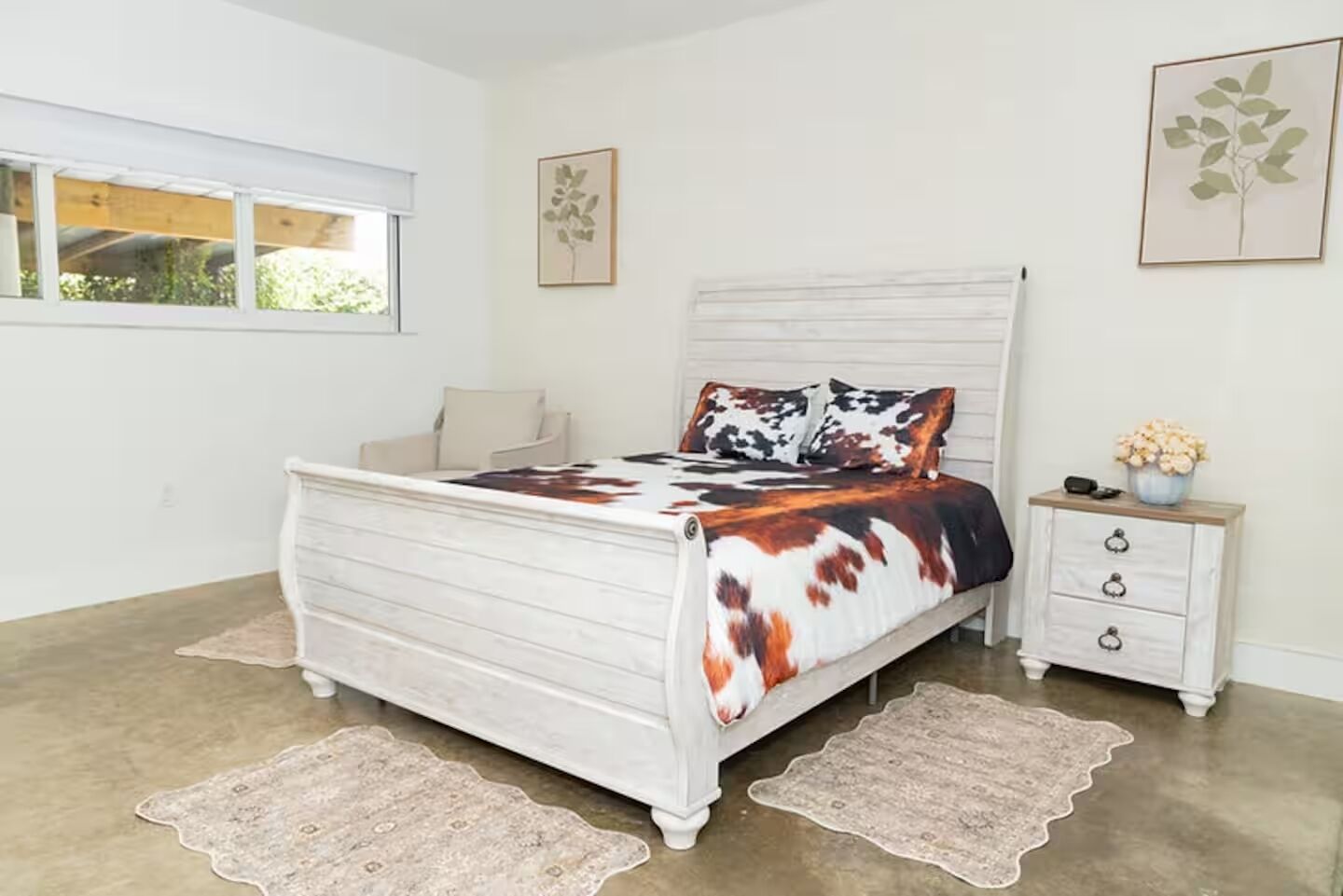 4 bedrooms, free WiFi, bed sheets