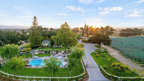 Vaquero Verano by Avantstay Pool + Game Room + Gym Templeton Wine Country