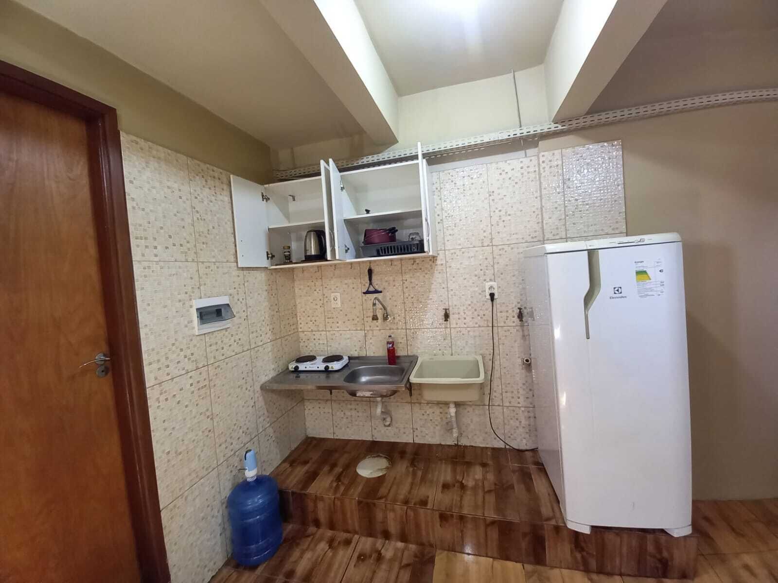 ثلاجة/مجمد بحجم كبير