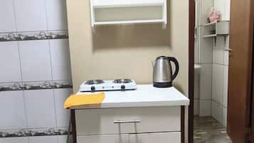 Comfort Apartment, Balcony | Private kitchen | Full-size fridge