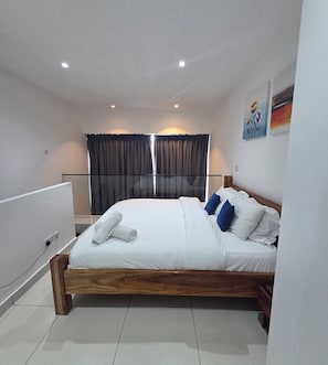 Room - EBS PROPERTIES TWO BEDROOM AT EMBASSY GARDEND (Accra)