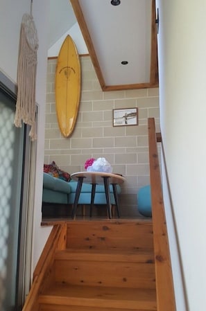 Interior - Beachwood Villa - Modern Townhouse Walk to Beach (Crescent Head)