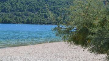 Apartment (One Bedroom Apartmant with Sea View a) | View from property