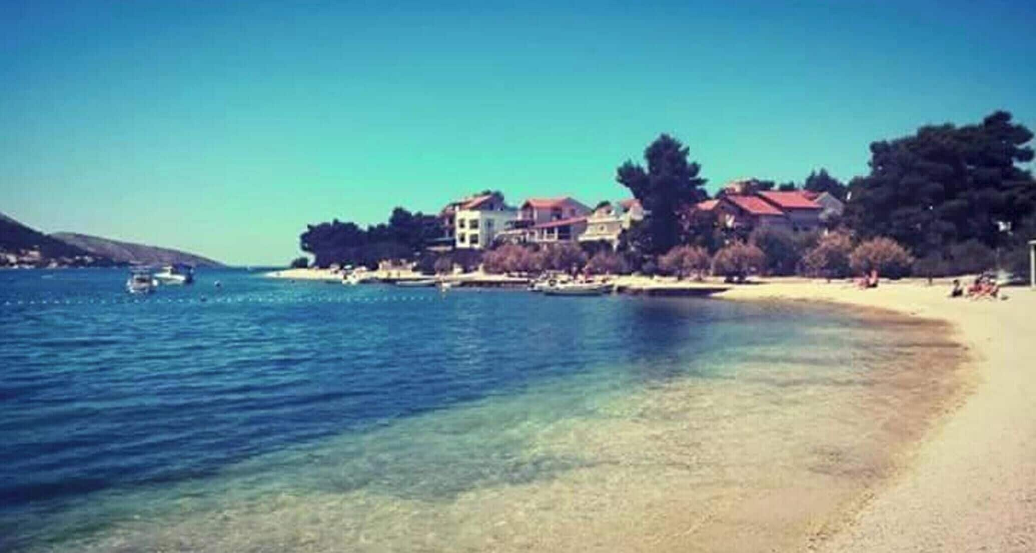 Apartment (One Bedroom Apartment with Sea View a) | View from property