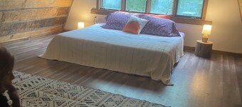 The Black Shandy Glamping Cabin