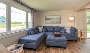 Living area - Hunkerdown Hideaway | Pet-Friendly  |  4 Bedrooms  | Near Clare’s Beaches (Salmon River)