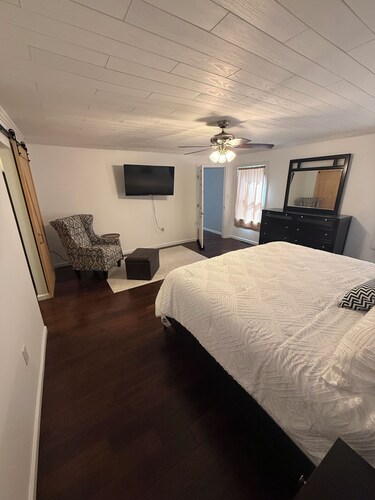 Spacious 6-bedroom home in Treasure Lake.  A Great Gathering Place!