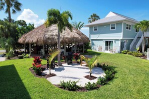 Luxury Condo, Balcony, Beach View | Property grounds - The Nile (Fort Myers Beach)