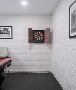 Spielezimmer