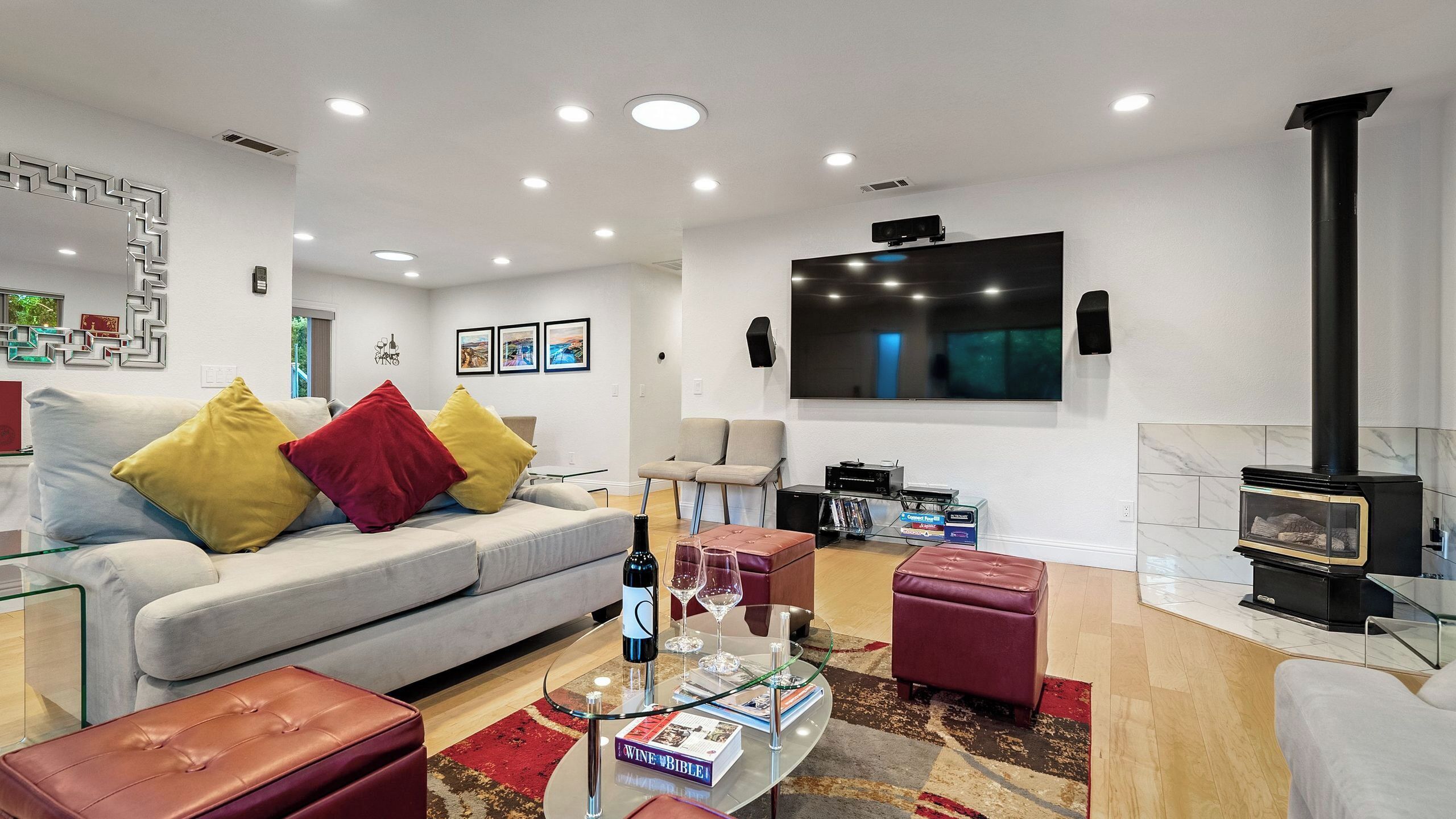 House (3 Bedrooms) | Front of property