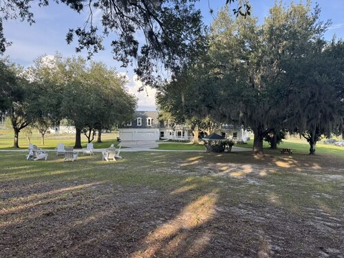 Experience Autumn Hill - A 7 Bedroom Farmhouse on Two Lakes in Clermont, FL